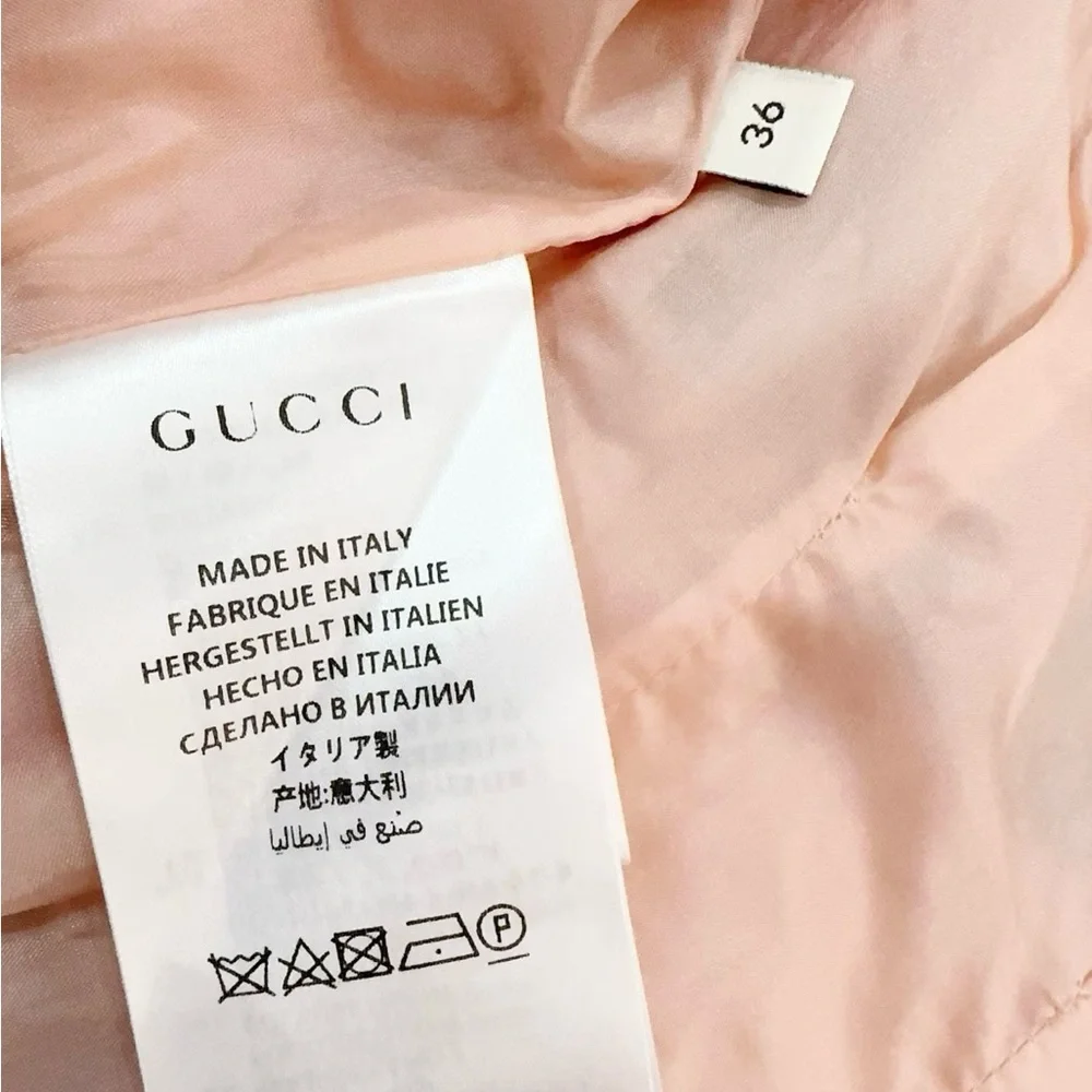 ❌sold❌Authentic Gucci Red and Blue Tweed Jacket - Picture 5 of 6